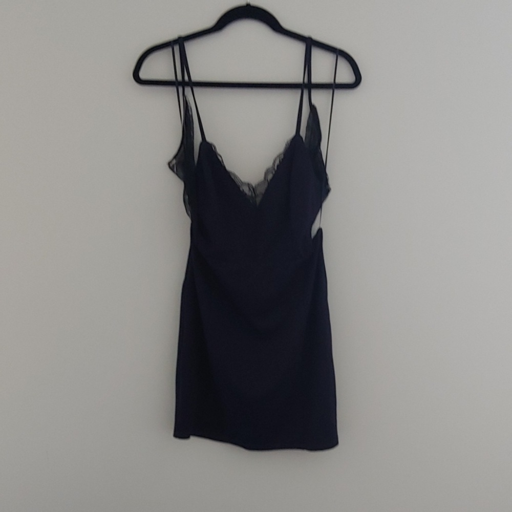 Romantic Lulus mini dress